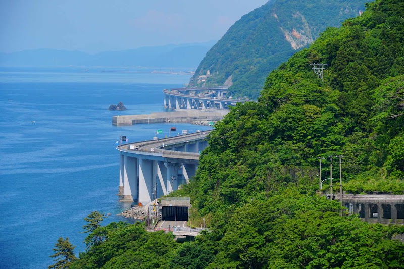 Oyashirazu Unohama Onsen in Itoigawa, Japan