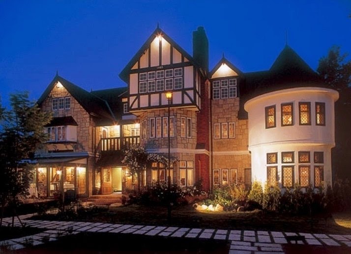 Petit Hotel & Restaurant Old Age in Hokuto, Japan