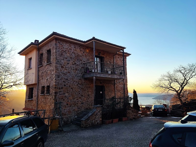 Petrino Pentolvio in Kastoria, Greece