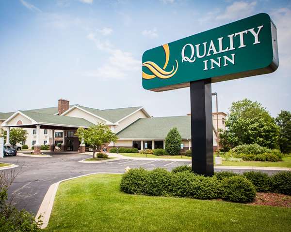 Quality Inn Bolingbrook I-55 in Bolingbrook, United States