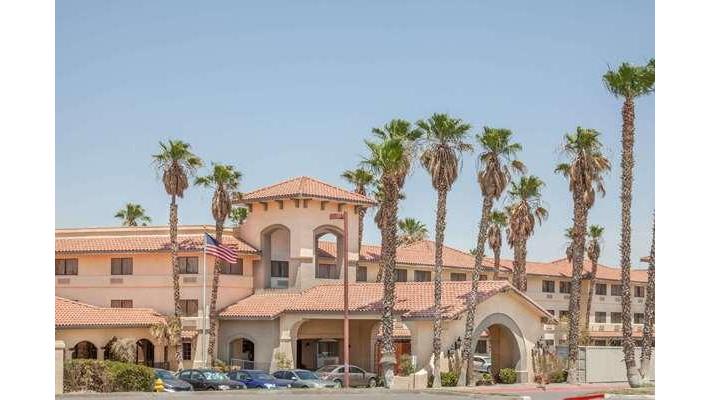 Ramada by Wyndham Barstow in Barstow, United States