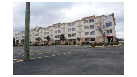 Ramada by Wyndham Birmingham Airport in Birmingham, Jefferson County, United States, United States