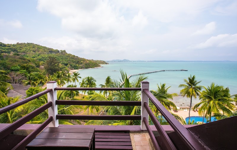 Rayong Resort Hotel in Ban Phe, Thailand