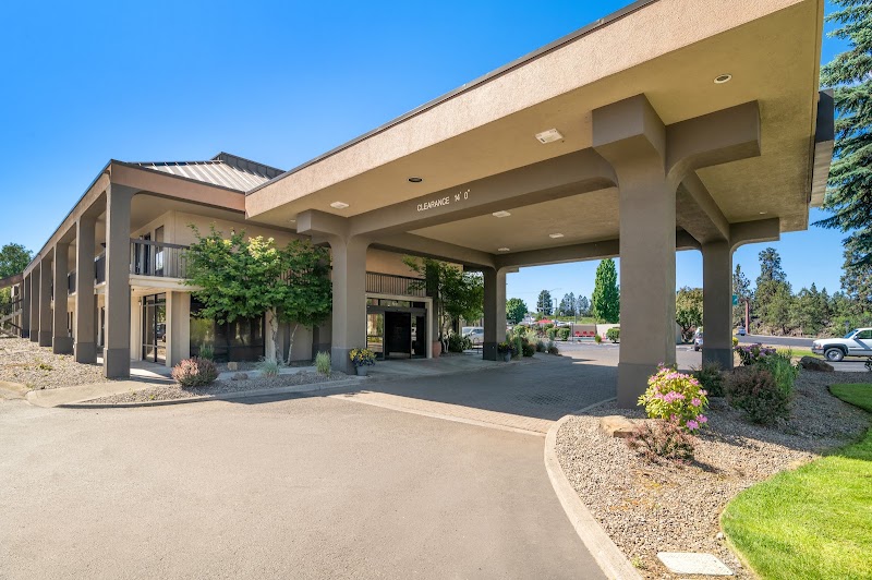 Red Lion Inn & Suites Deschutes River in Bend, United States