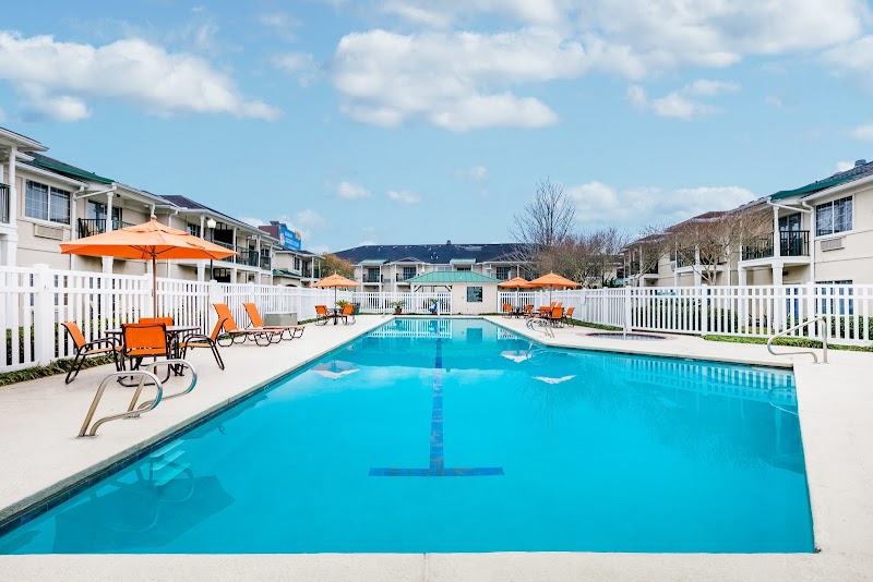 Richmond Inn & Suites, Trademark Collection by Wyndham in Baton Rouge, United States