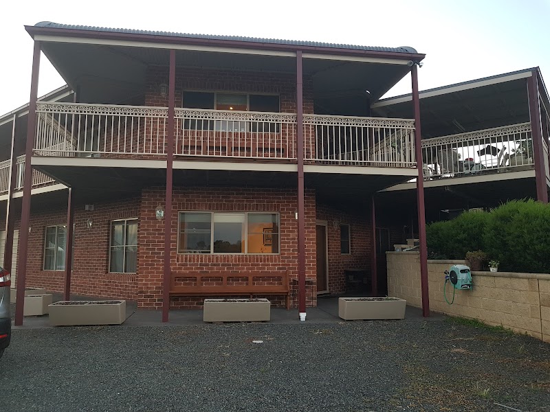 Robin Hill Retreat in Bathurst, Australia