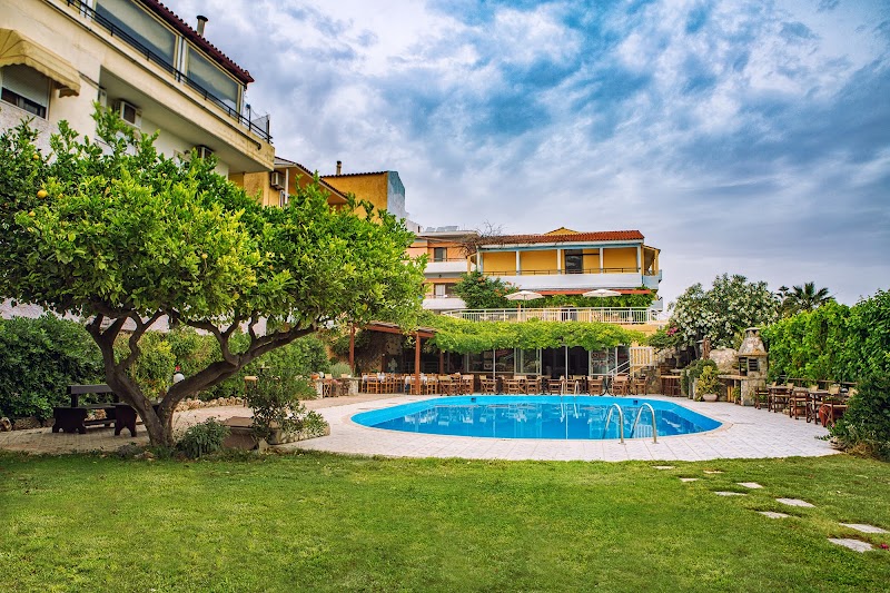 Roxani Hotel in Gazi, Greece