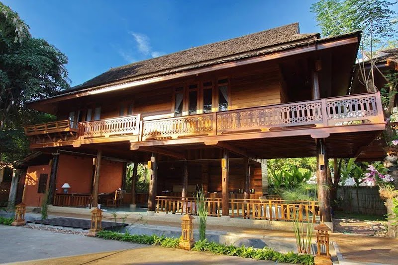 Ruen Come In in Ban Chang Phuak, Thailand