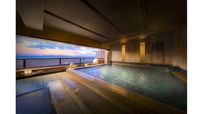 Ryokan Shinojima Royal Hotel Kasuiso in Minamichita, Japan