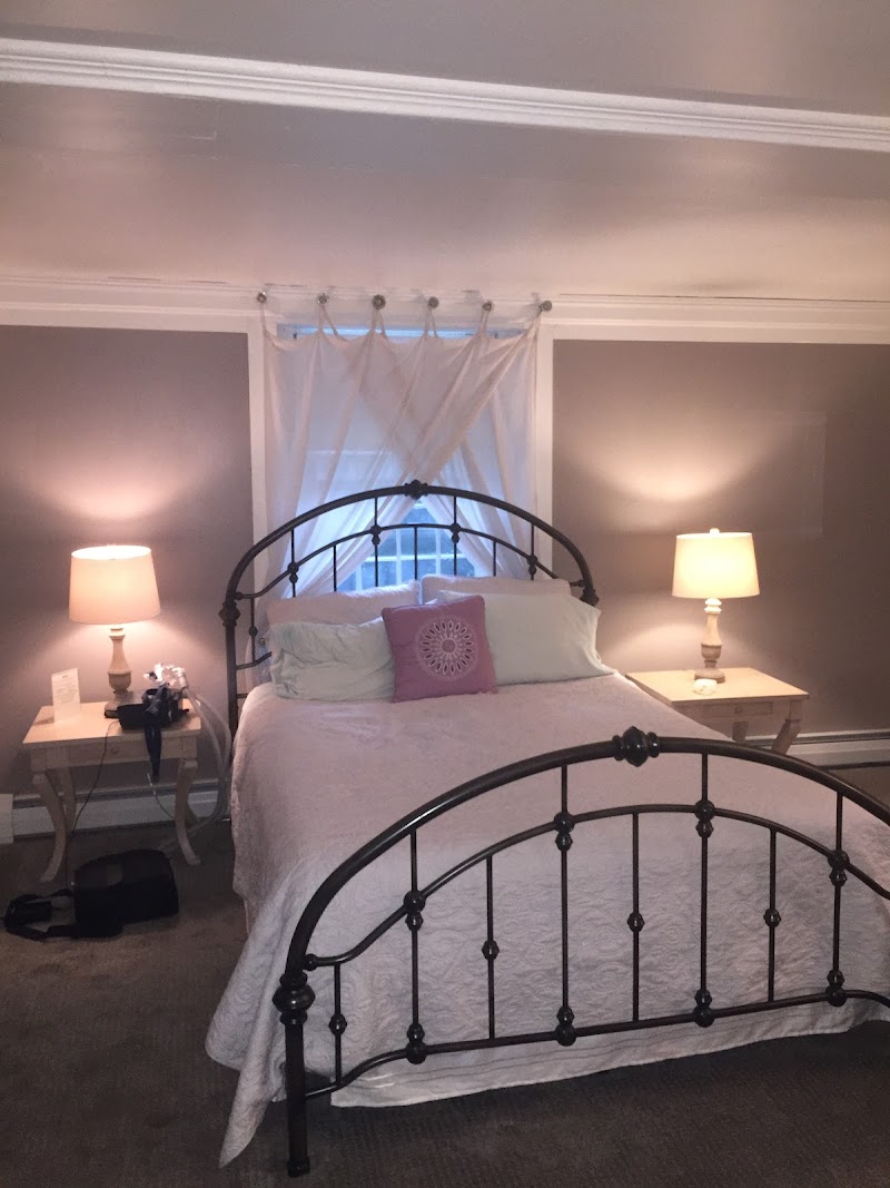 Safford Mills Inn and Café in Bennington, United States