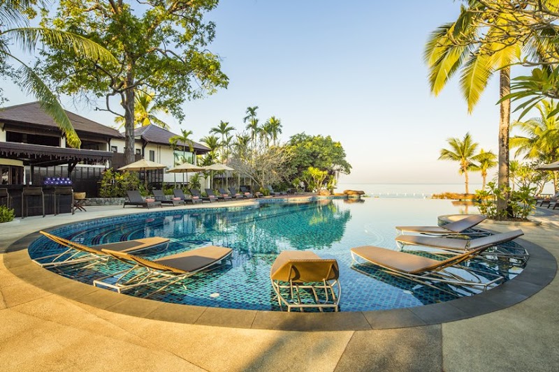 Sea Sand Sun Resort and Villas in Ban Na Chom Thian, Thailand