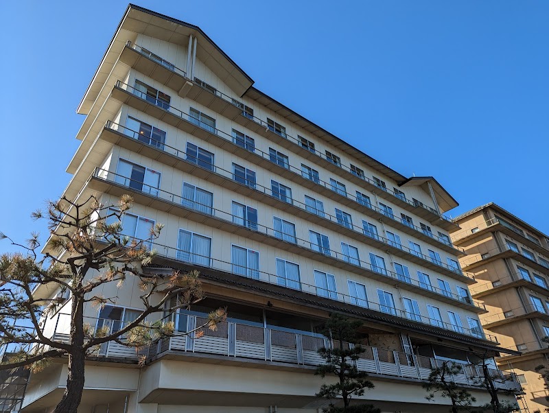 Seaside Umi no Mieru Hotel Yukaitei Miyoshiya in Kasumi, Japan