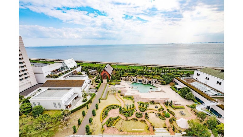 Sheraton Grande Tokyo Bay Hotel in Urayasu, Japan