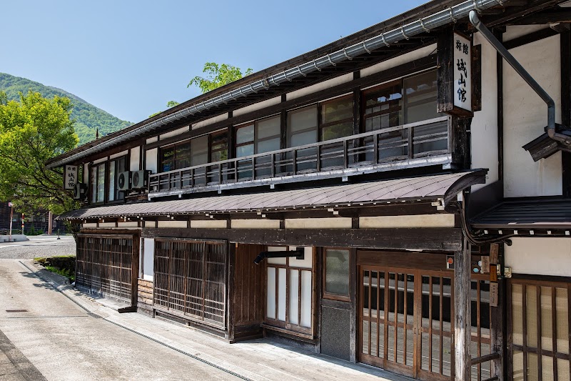 Shiroyamakan in Shirakawa, Japan