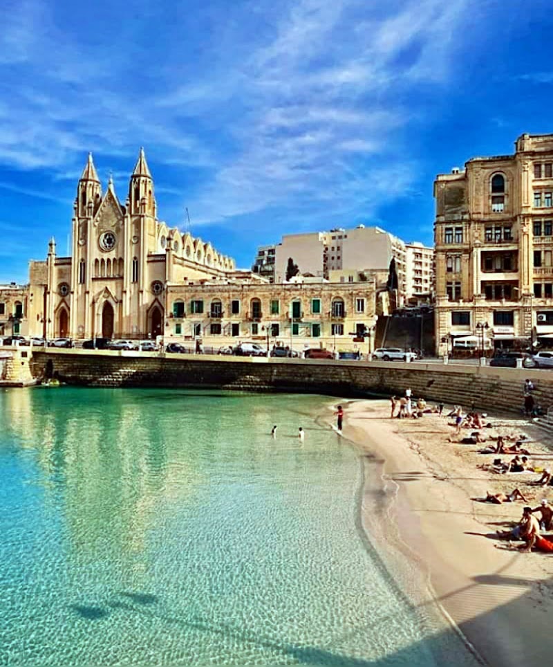 St. Julian's Bay Hotel in San Giljan, Malta