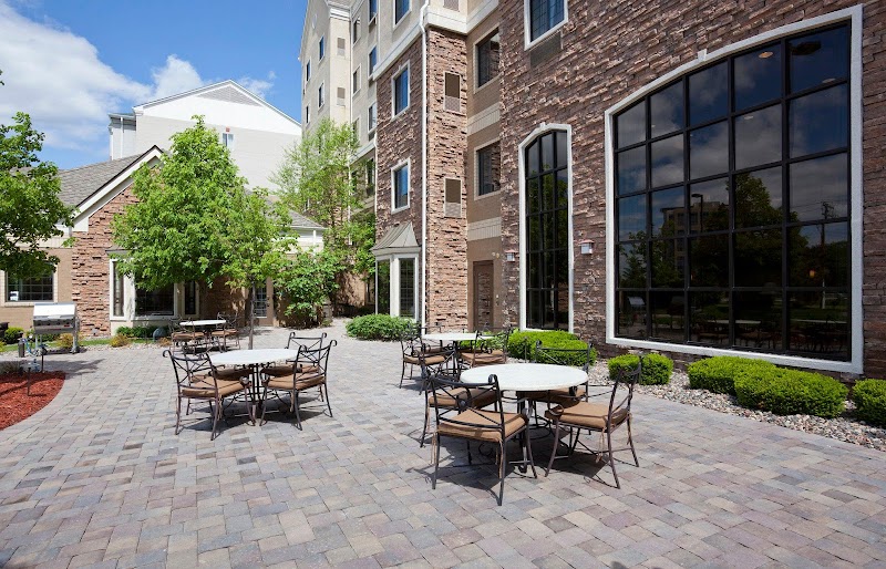 Staybridge Suites Minneapolis South - Lakeville in Apple Valley, United States