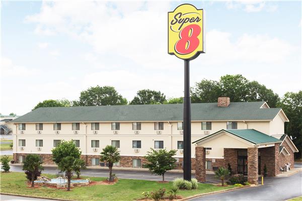 Super 8 by Wyndham Anderson in Anderson, United States