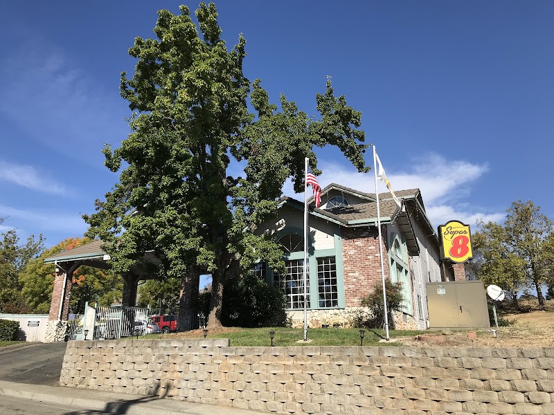 Super 8 by Wyndham Auburn in Auburn, United States, United States