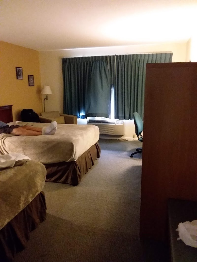 Surrey Inn Hotel in Ashland, Ashland County, United States, United States