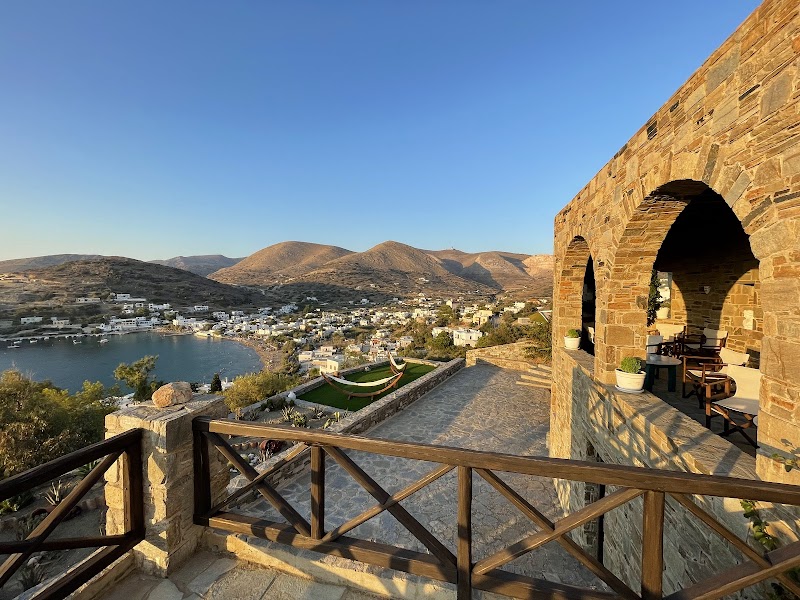 Syrou Lotos in Ermoupoli, Greece