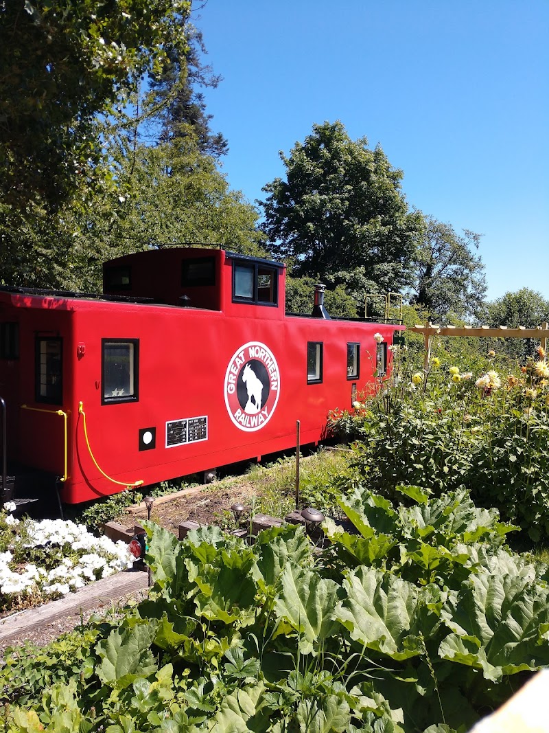 The Artist's Studio Loft in Bainbridge Island, United States