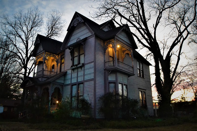 The Carleton House in Bonham, United States