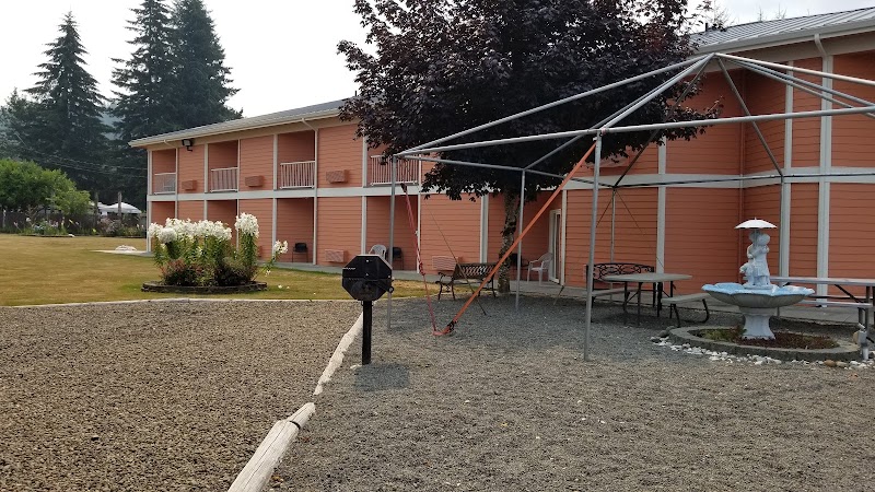 The Dew Drop Inn in Anacortes, United States