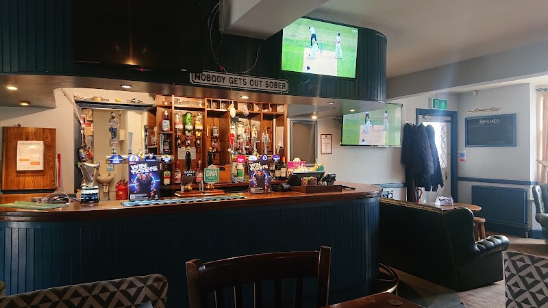 The Fox and Hounds in Bedford, United Kingdom