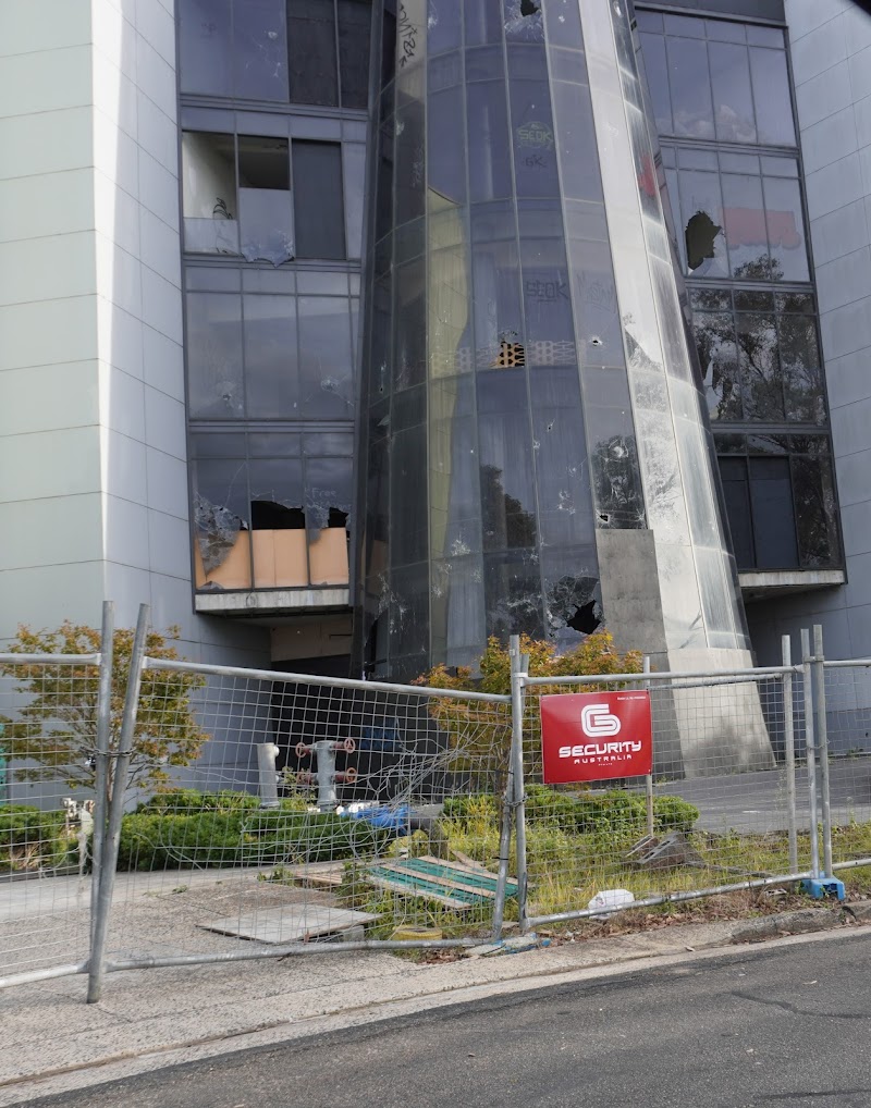 The Hermitage Motel in Campbelltown, Australia