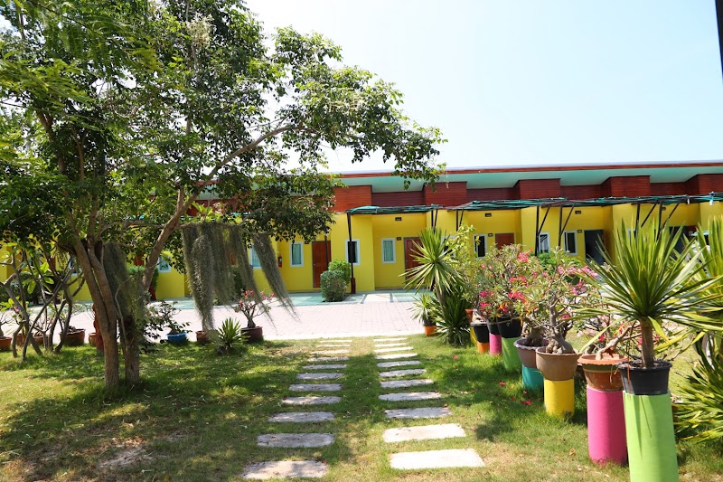 The Moonlight Resort in Ban Chang, Thailand