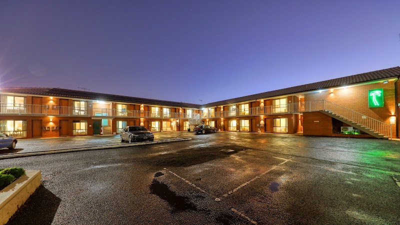 The Palms Motel Dubbo in Dubbo, Australia