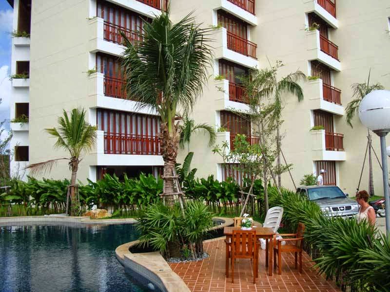 The Royal Tropical Beach at VIP Chain Resort in Ban Phe, Thailand