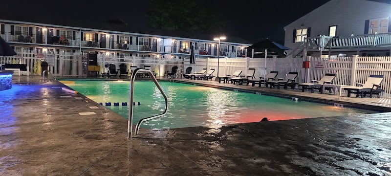 The Tidewater Inn in Barnstable, United States