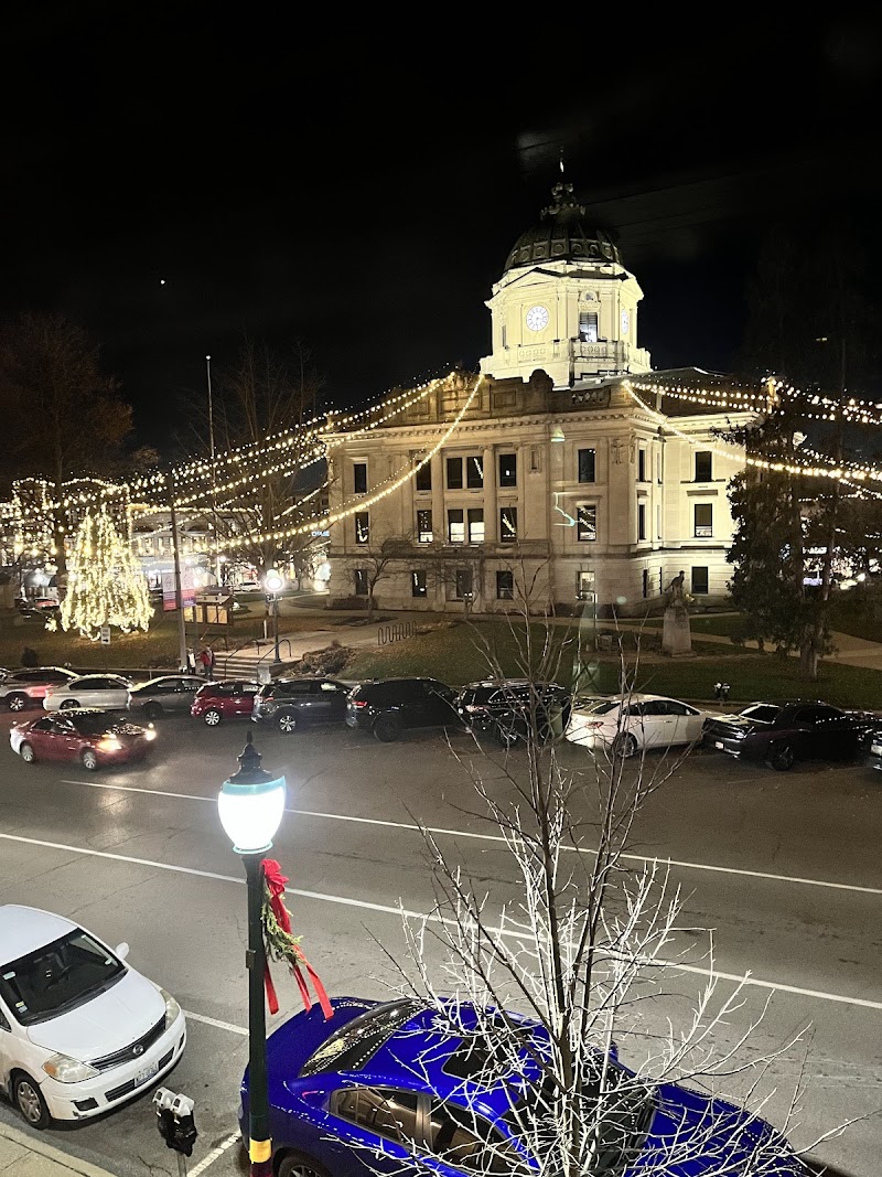 The Walnut Street Inn in Bloomington, United States