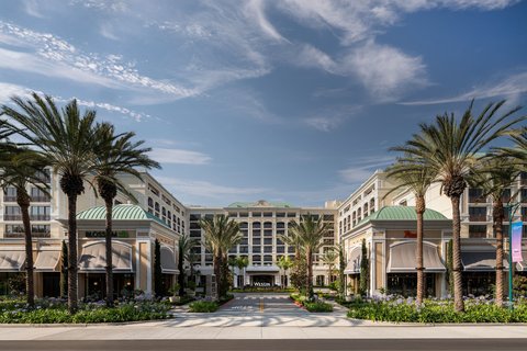 The Westin Anaheim Resort in Anaheim, United States