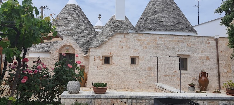 Trulli di Pozzomasiello in Cisternino, Italy