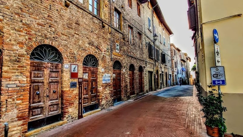 Villa Borgo La Casaccia in Castelfranco di Sopra, Italy