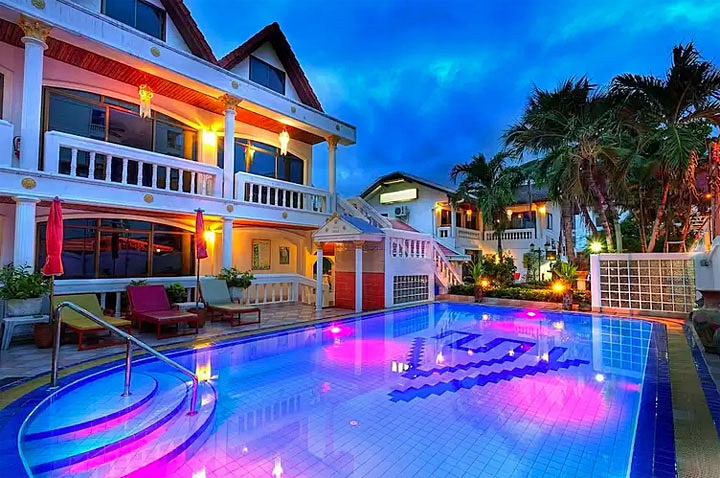 Villa Oranje Pattaya in Ban Nong Prue, Thailand