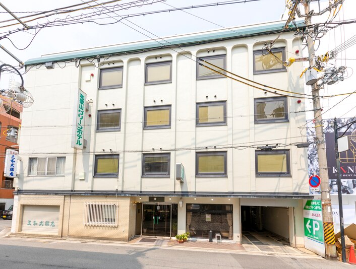 Wakayama Green Hotel in Wakayama, Japan