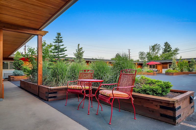 Wall Street Suites in Bend, United States