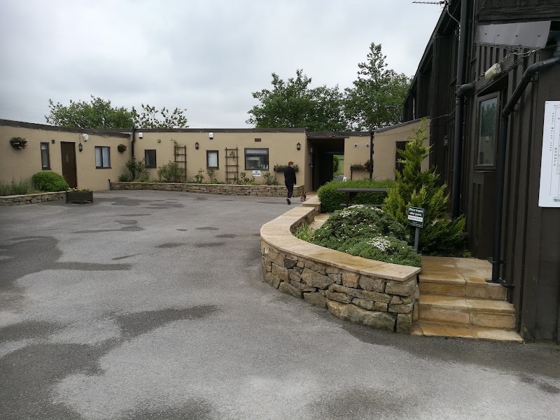 Westfield Lodge in Bradford, United Kingdom