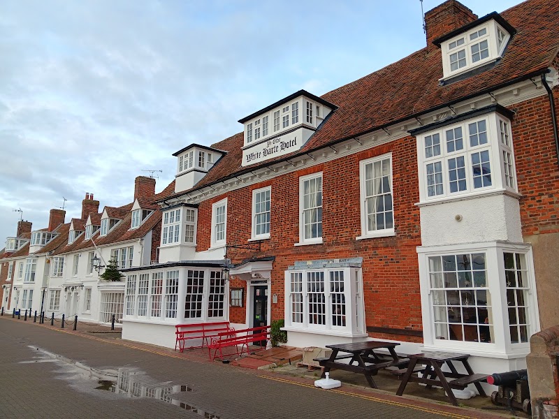 Ye Olde White Harte Hotel in Burnham on Crouch, United Kingdom