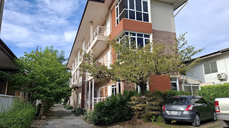 Yenjit Resort in Chachoengsao, Thailand