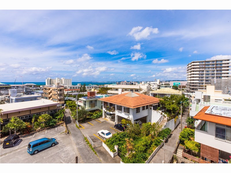 Yenn's Marina Inn Mercy in Ginowan, Japan