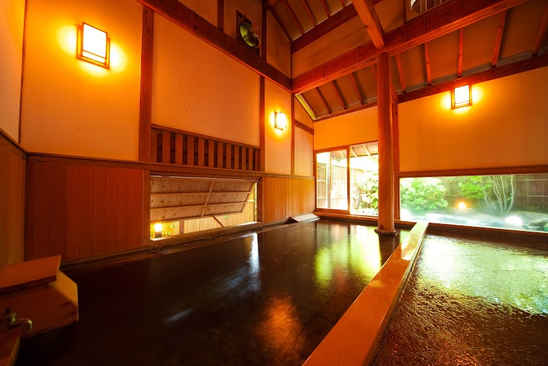 Yufuin Ryotei Tanokura in Yufu, Japan