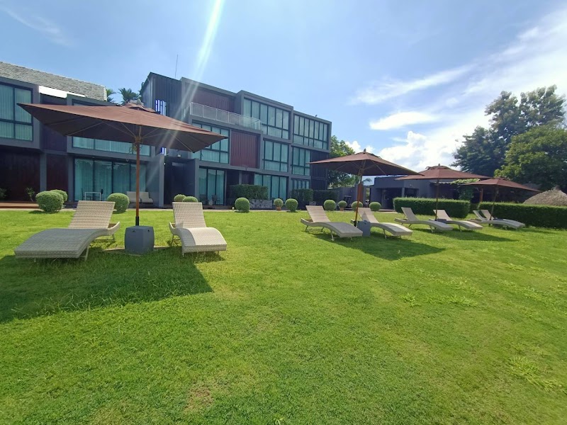 Zensala Riverpark Resort in Ban Chang Phuak, Thailand