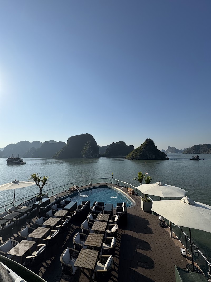 Aclass Legend Cruise in Ha Long, Vietnam