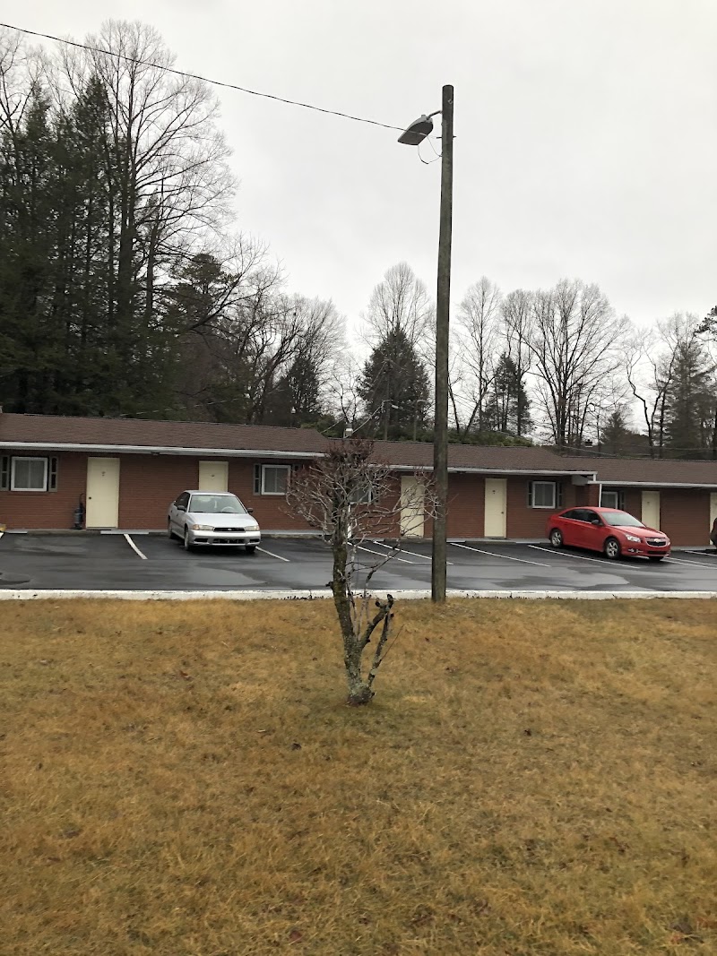 Acorn Motel in Black Mountain, North Carolina, United States
