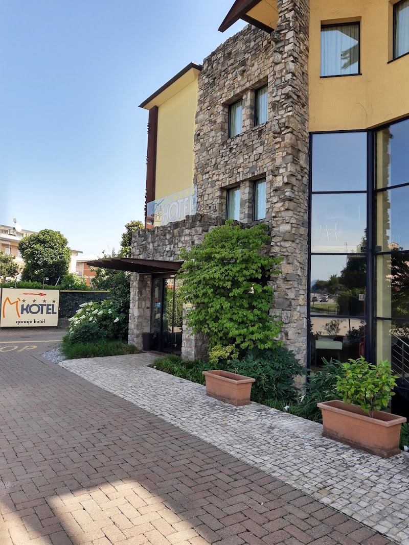 Art & Hotel in Stezzano, Italy