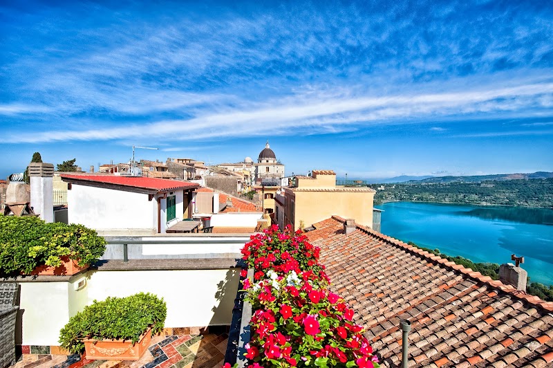 Atlantis Inn Castelgandolfo in Castel Gandolfo, Italy